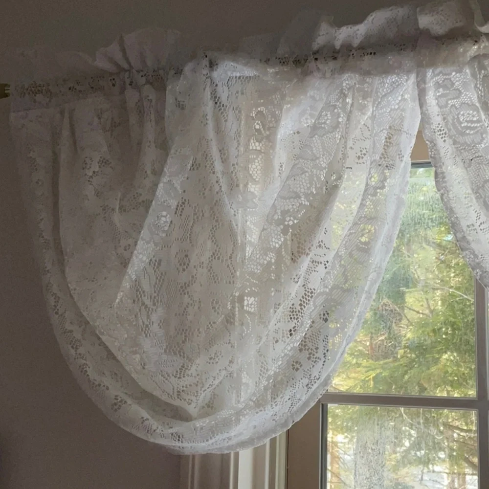 Vintage Floral Lace Waterfall Curtain Valance